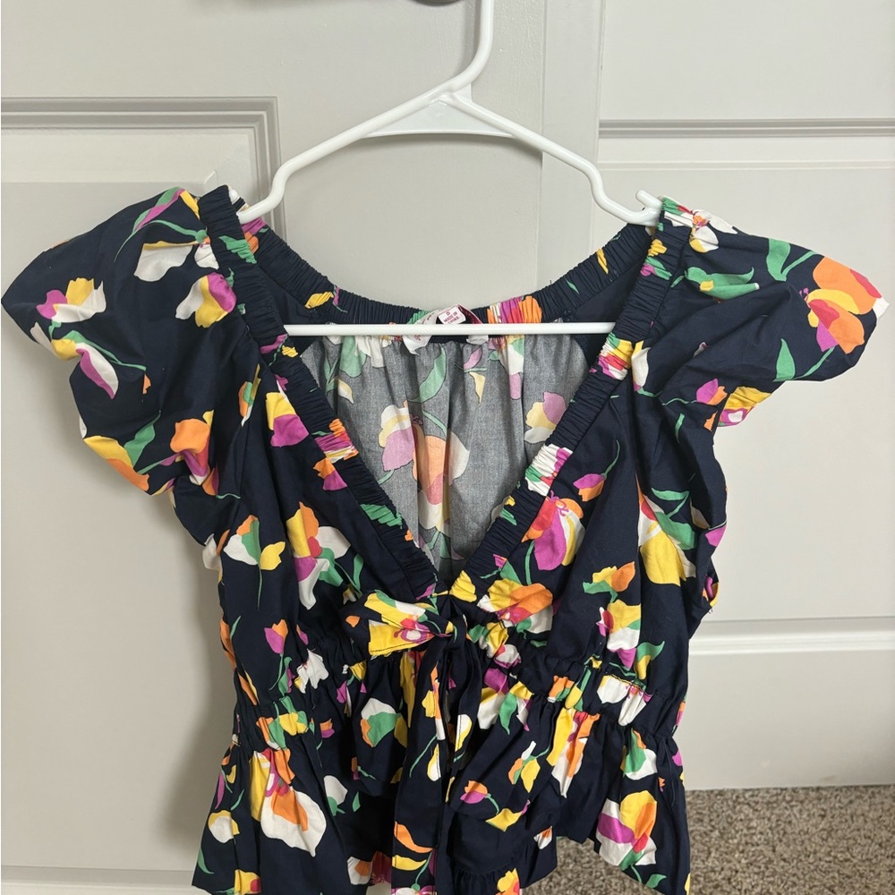 Meet Me In Santorini Shirt - size Small
